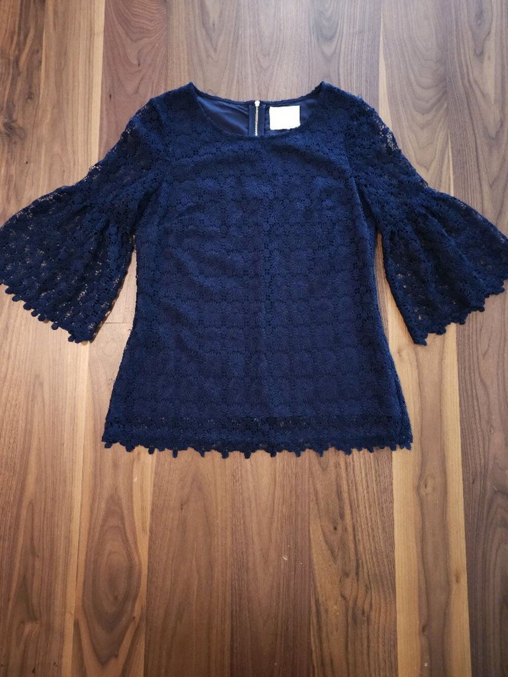 Sail to Sable Navy Blue Floral Lace Bell Sleeve Blouse Top Gold Zip